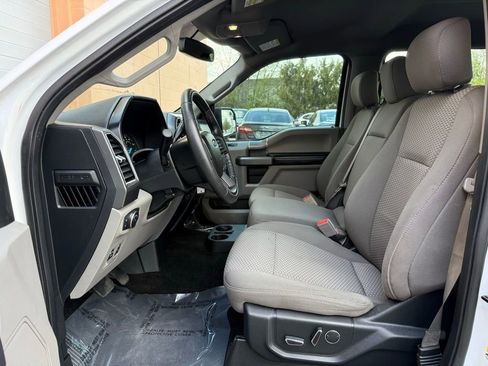 Used 2018 Ford F150 XLT w/ Equipment Group 302A Luxury AWD/4WD image 9
