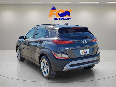 Used 2023 Hyundai Kona SEL w/ Cargo Package FWD image 3