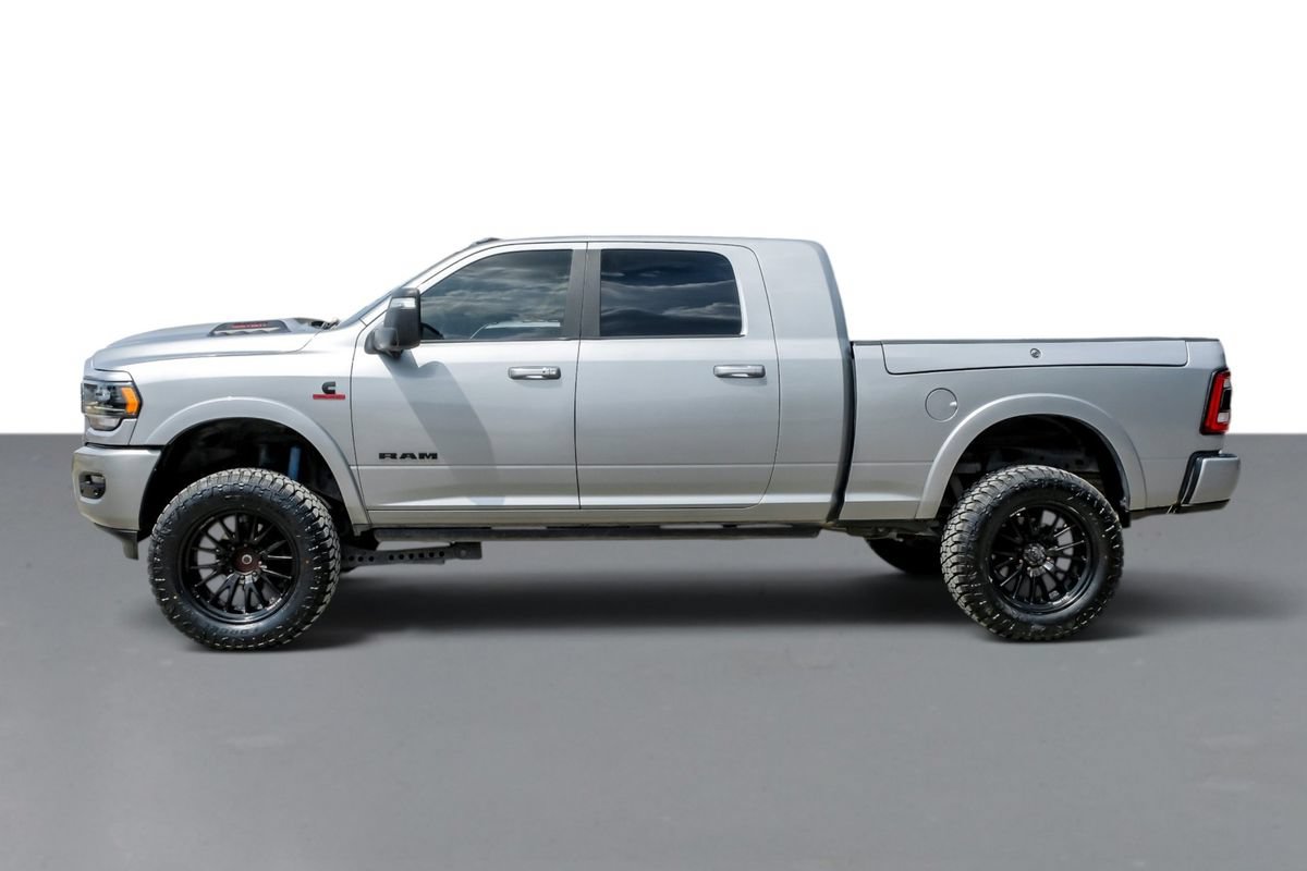 Used 2024 RAM 2500 Limited AWD/4WD image 9