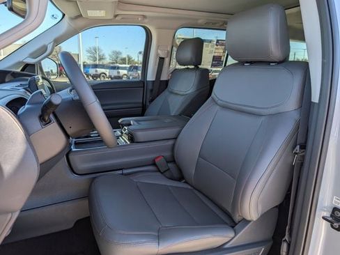 New 2025 Ford Expedition Max Active image 42