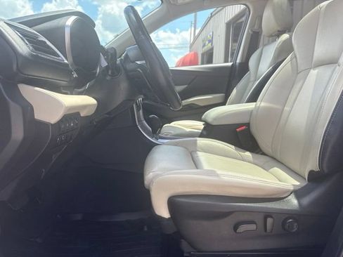 Used 2022 Subaru Ascent Limited w/ Technology Package AWD/4WD image 12