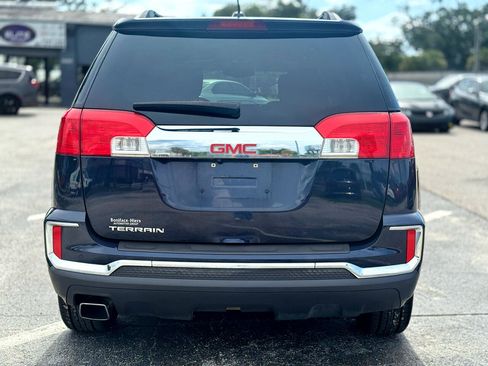 Used 2017 GMC Terrain SLE w/ Driver Alert Package I image 4