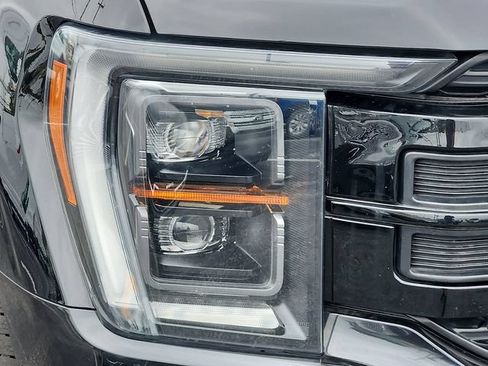 Certified 2022 Ford F150 Platinum w/ Equipment Group 701A High AWD/4WD image 9