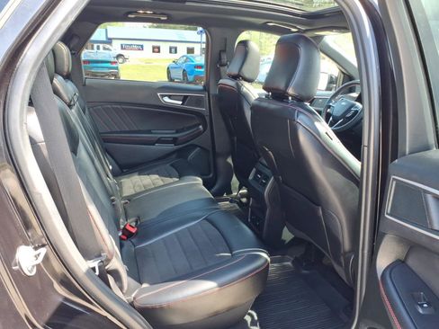 Used 2024 Ford Edge ST-Line image 9