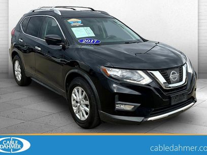 Used 2017 Nissan Rogue SV w/ SV Premium Package