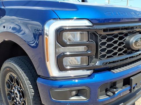 New 2026 Ford F250 Lariat w/ Black Appearance Package AWD/4WD image 15