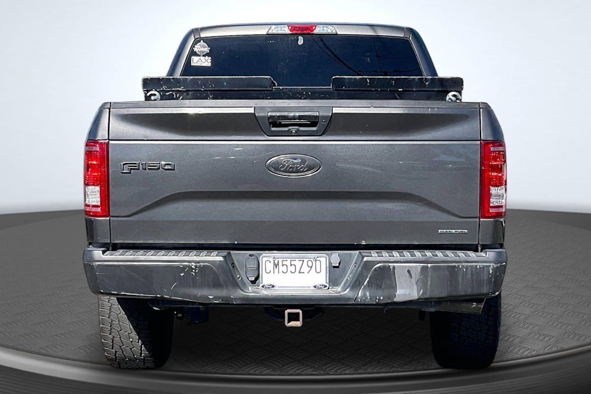 Used 2016 Ford F150 XLT w/ Equipment Group 301A Mid RWD image 4