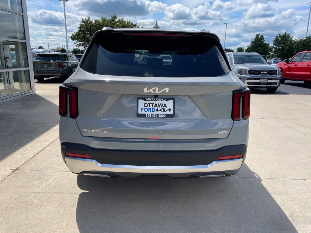 New 2026 Kia Sorento S AWD/4WD image 6