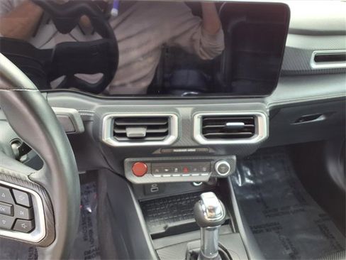 Used 2024 Ford Mustang Premium image 15