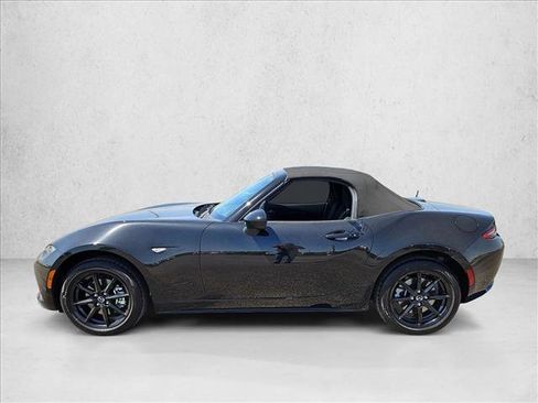 Used 2025 MAZDA MX-5 Miata Sport RWD image 8