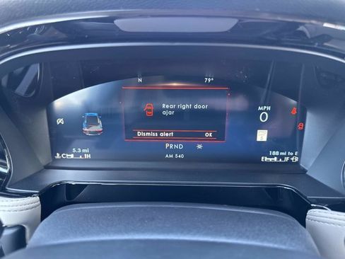 New 2025 Lincoln Corsair FWD w/ Equipment Group 101A image 29