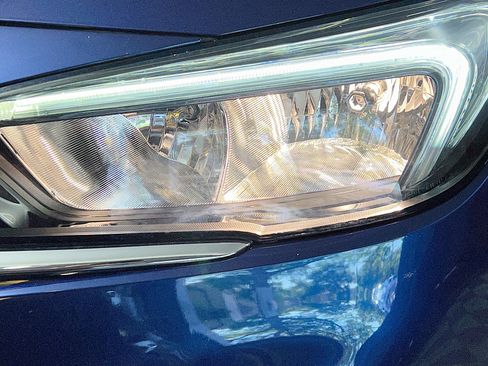 Used 2022 Buick Encore GX Preferred image 12