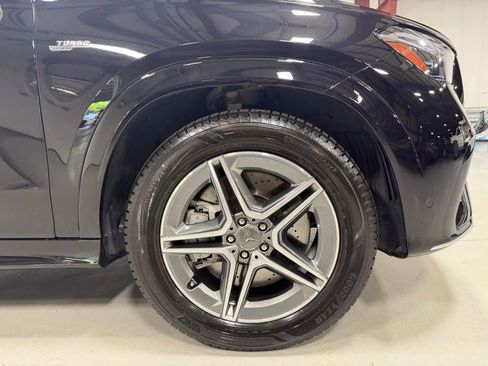 Used 2025 Mercedes-Benz GLE 53 AMG 4MATIC image 16