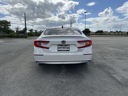 Used 2022 Honda Accord Sport image 13