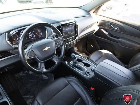 Used 2023 Chevrolet Traverse High Country w/ LPO, Floor Liner Package AWD/4WD image 23