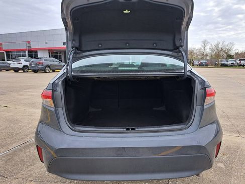 Used 2024 Toyota Corolla LE image 23