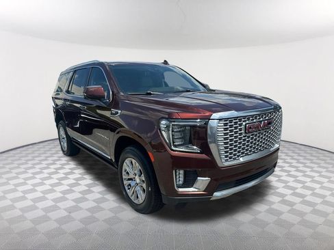 Used 2022 GMC Yukon Denali RWD image 3