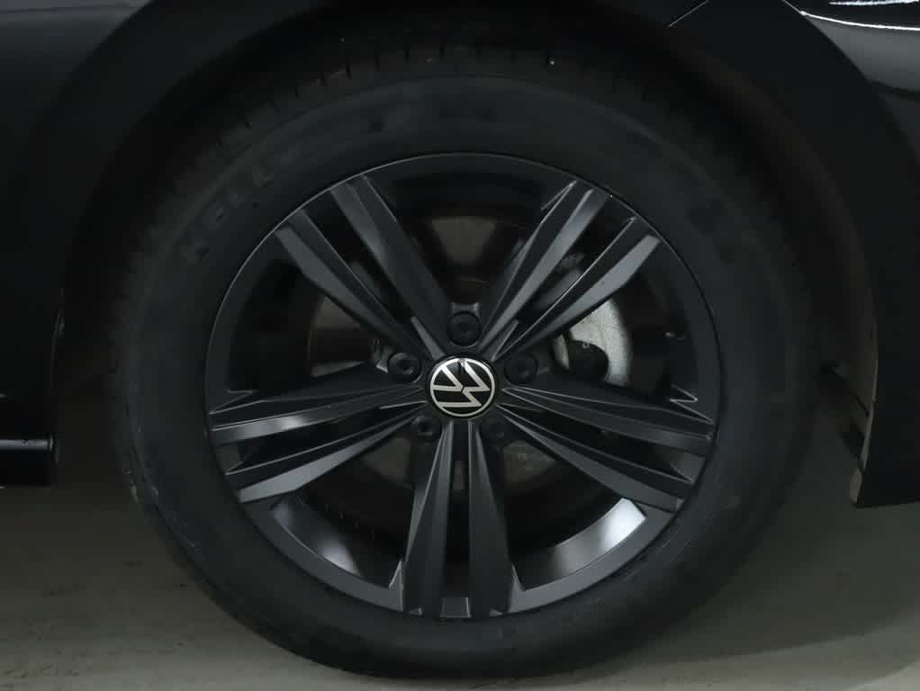 Used 2024 Volkswagen Jetta SE FWD image 10