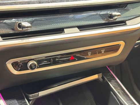 Used 2026 BMW X5 xDrive50e w/ M Sport Package image 14