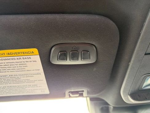 Used 2020 Ford Explorer Platinum w/ Premium Technology Package image 33