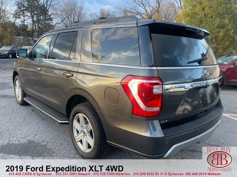 Used 2019 Ford Expedition XLT w/ Equipment Group 202A image 5