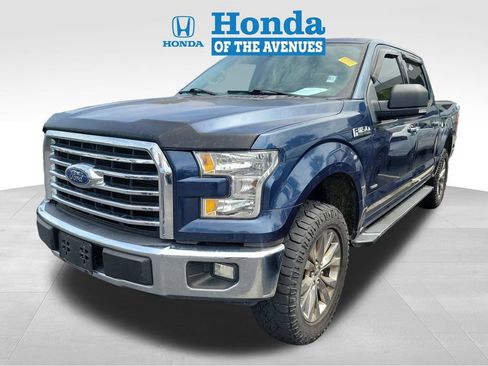 Used 2017 Ford F150 XLT w/ Equipment Group 302A Luxury AWD/4WD image 3