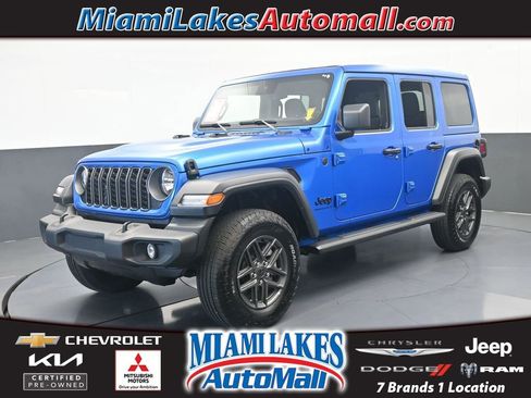Used 2025 Jeep Wrangler Unlimited Sport AWD/4WD image 1