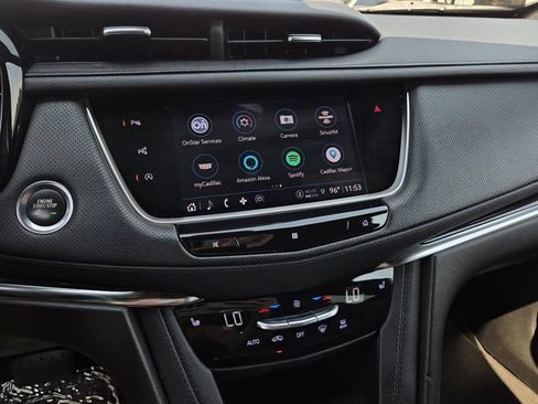 Used 2021 Cadillac XT5 Premium Luxury FWD image 12