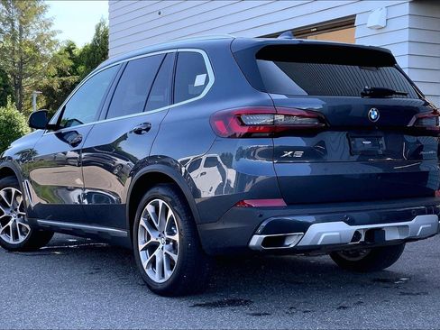 Used 2021 BMW X5 xDrive45e AWD/4WD image 3