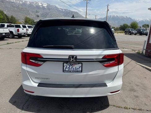 Used 2024 Honda Odyssey EX-L image 4