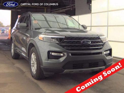 Used 2024 Ford Explorer XLT w/ Equipment Group 202A AWD/4WD image 1
