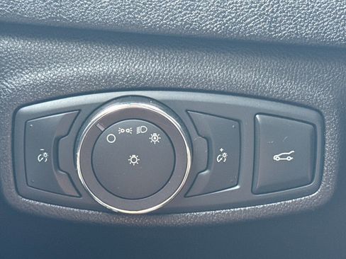 Used 2019 Lincoln MKC Premiere FWD image 30