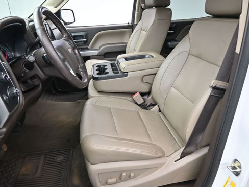 Used 2018 Chevrolet Silverado 2500 LTZ w/ Z71 Package, Off-Road image 5