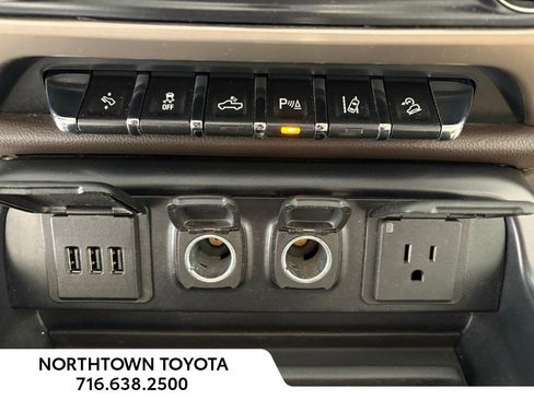 Used 2015 GMC Sierra 1500 Denali image 11