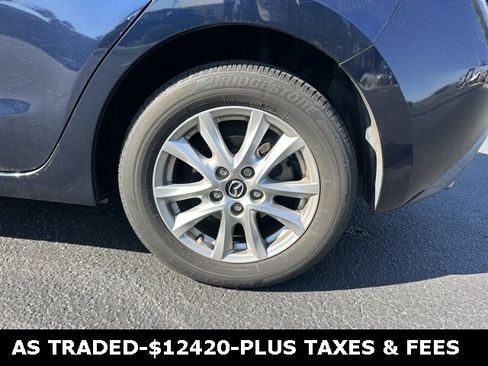 Used 2016 MAZDA MAZDA3 i Touring image 10