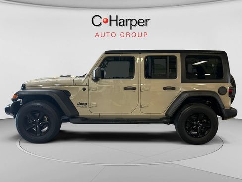 Used 2022 Jeep Wrangler Unlimited Sport AWD/4WD image 6