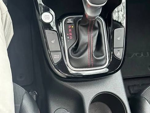 Certified 2021 Kia Soul Turbo FWD image 12