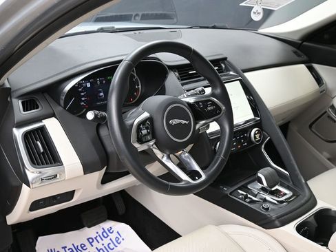 Used 2023 Jaguar E-PACE SE AWD/4WD image 16