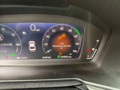Used 2025 Honda Accord Sport image 2