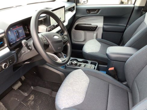 New 2026 Ford Maverick XLT image 12