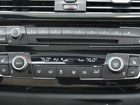 Used 2017 BMW M3 image 39