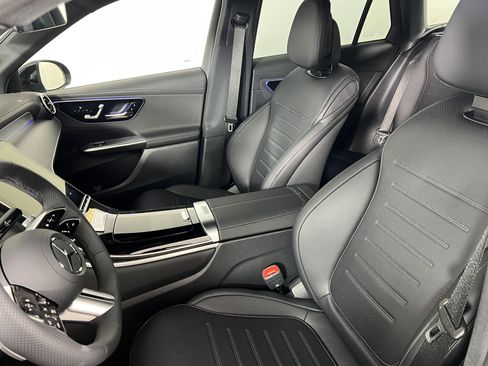 New 2026 Mercedes-Benz GLC 350e 350e image 4