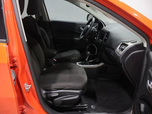 Used 2020 Jeep Compass Sport FWD image 22