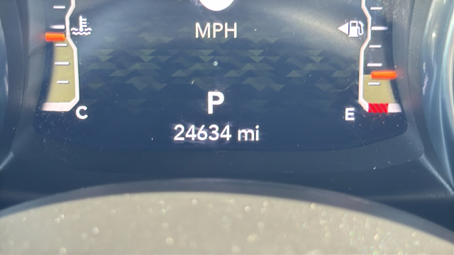 Used 2023 Jeep Wrangler Unlimited Sahara AWD/4WD image 11