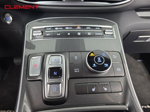 Used 2022 Hyundai Santa Fe SEL w/ Convenience Package image 18