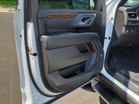 Used 2023 Chevrolet Tahoe Premier w/ Max Trailering Package AWD/4WD image 7