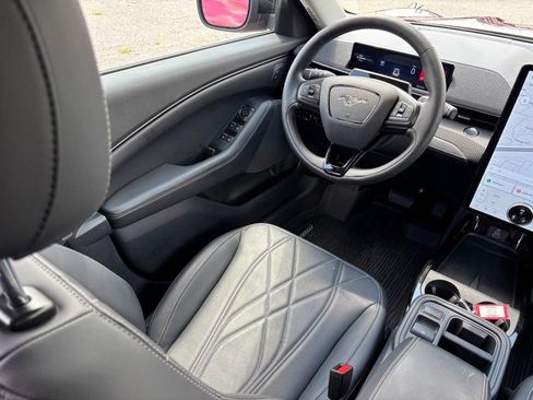 Used 2025 Ford Mustang Mach-E Select w/ Comfort Package Lite RWD image 14