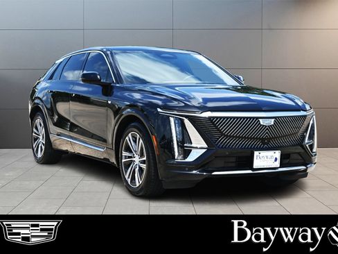 Used 2024 Cadillac Lyriq Luxury RWD image 4