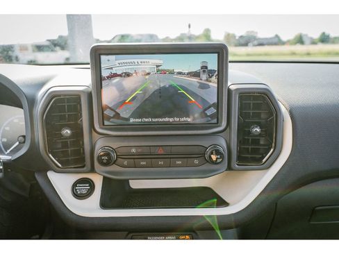 Used 2024 Ford Bronco Sport Heritage w/ Heritage Convenience Package image 16