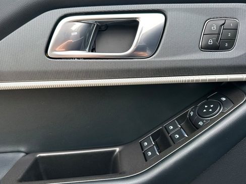 New 2026 Ford Explorer ST-Line w/ ST-Line Street Pack image 9